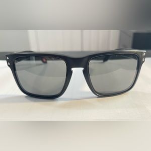 Oakley Holbrook sunglasses